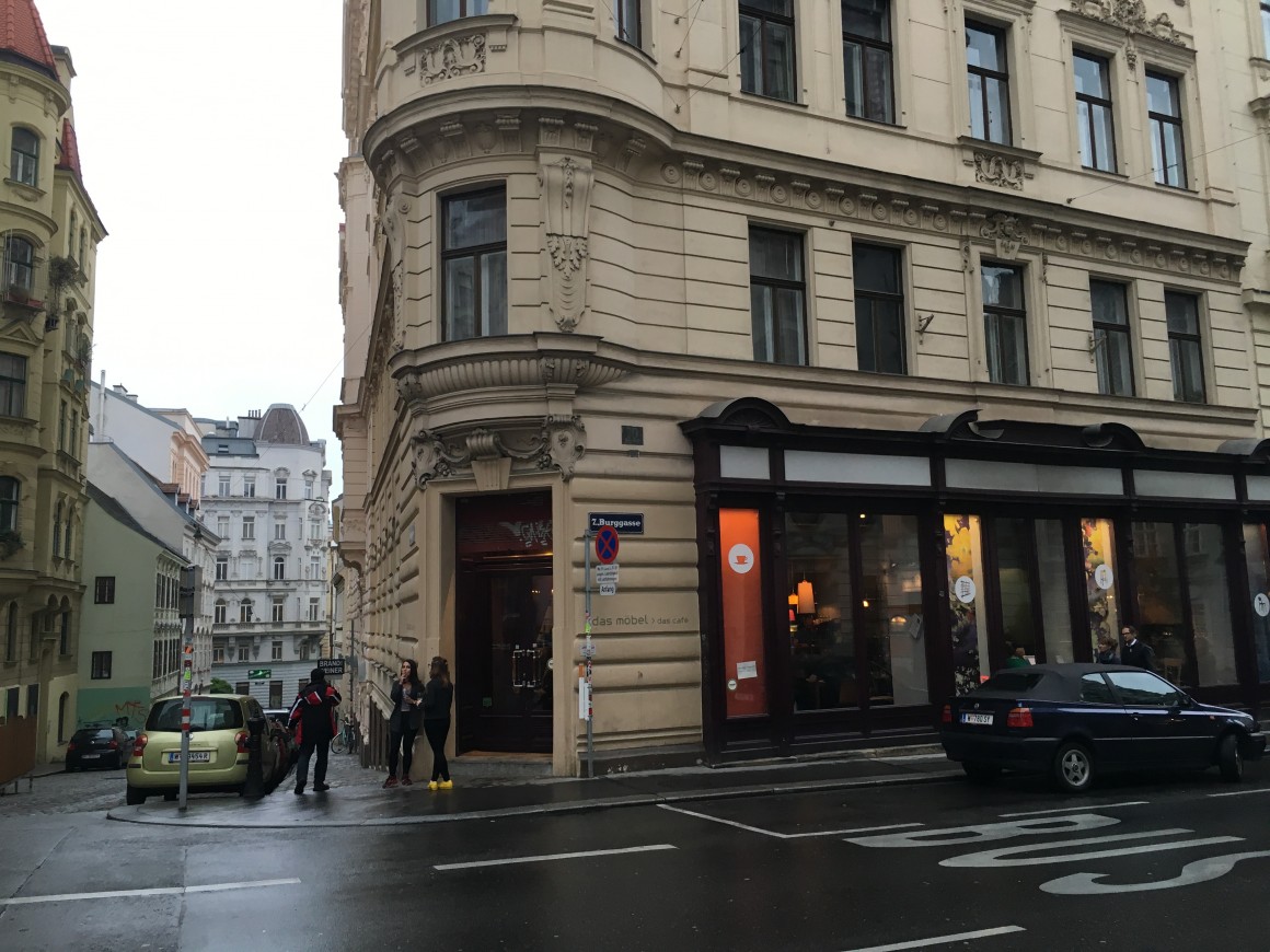 das möbel cafe in Wien